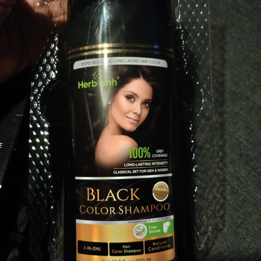 Color shampoo